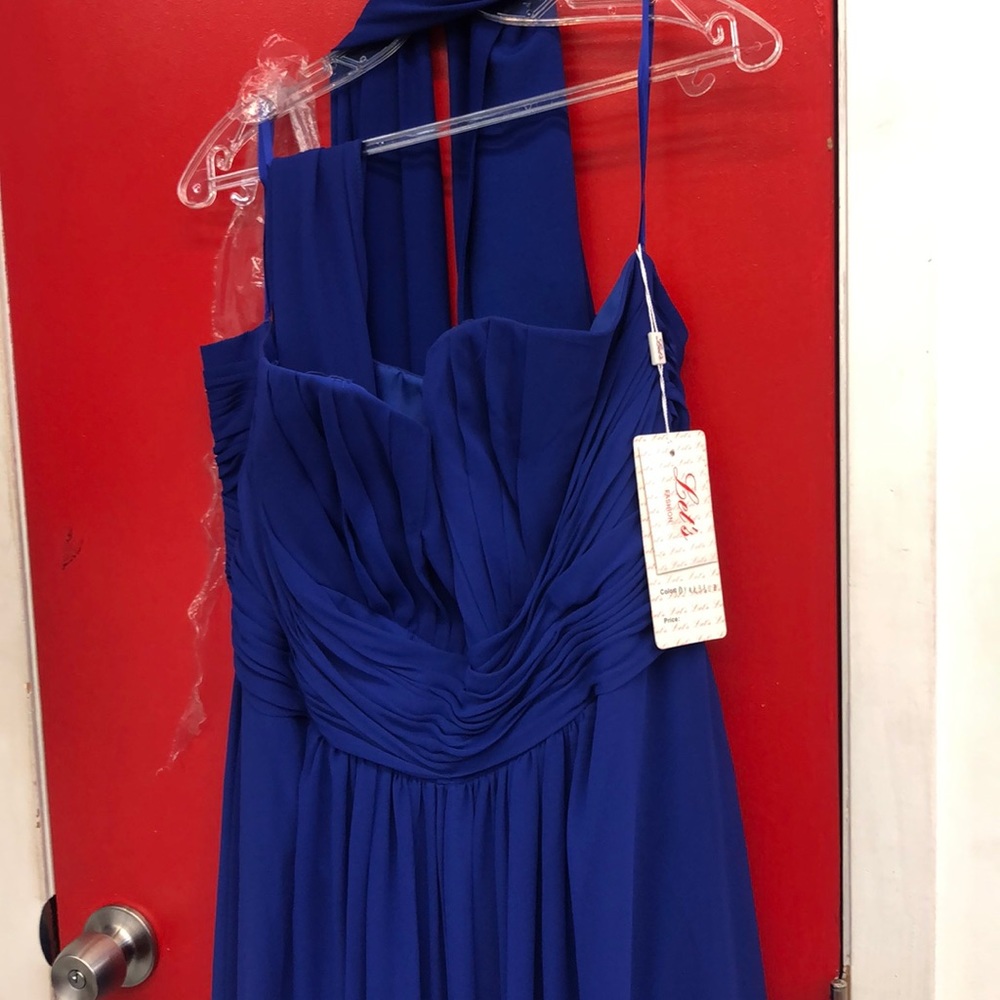 Evening wear